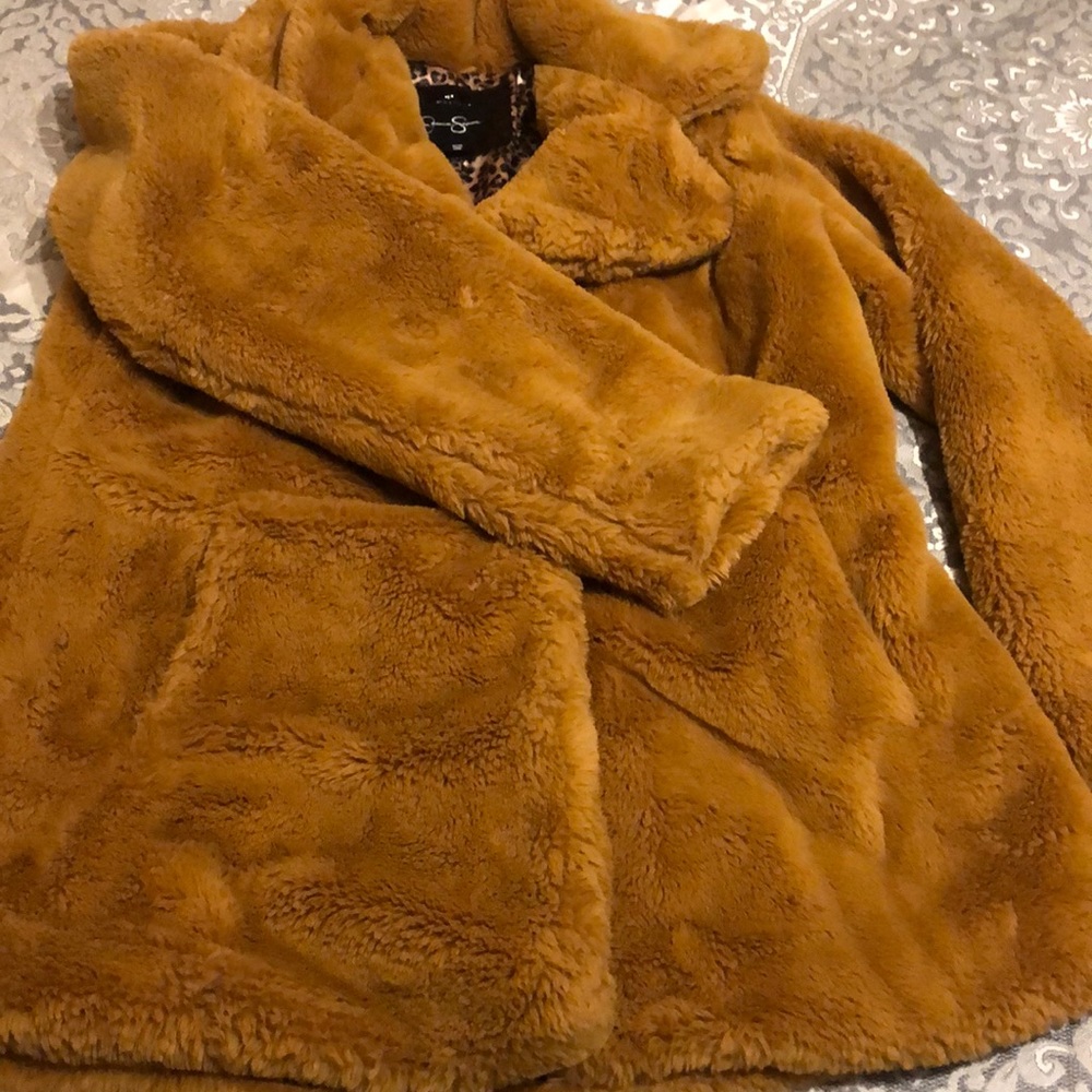 Plush faux fur jacket - soft and cuddly